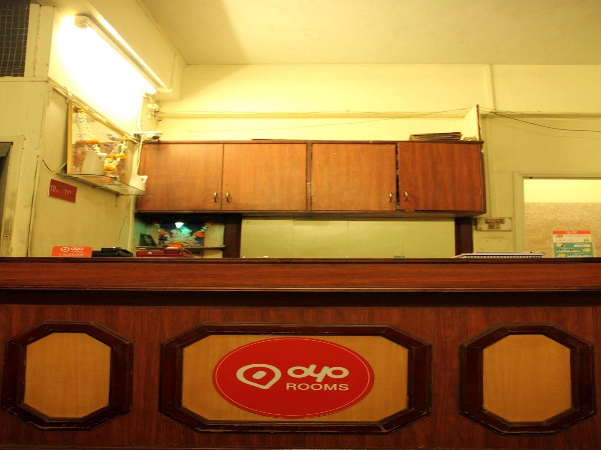 Oyo 1065 Hotel Hmr Royal Inn Pune Dış mekan fotoğraf